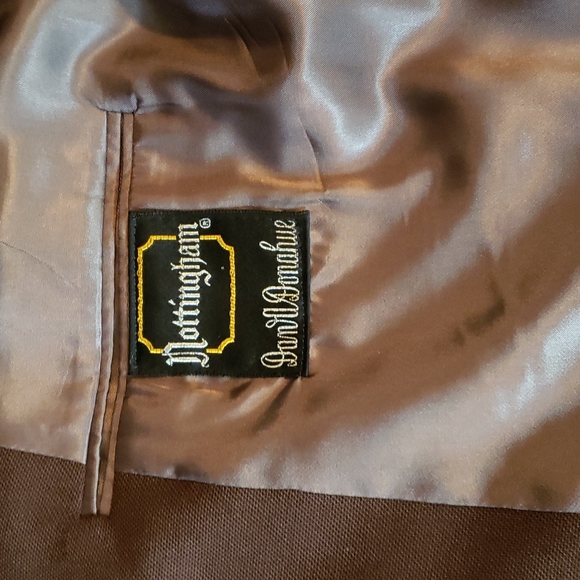 Men's Sport Coat, 44 Ex.long , Brown, Like New - Picture 3 of 3